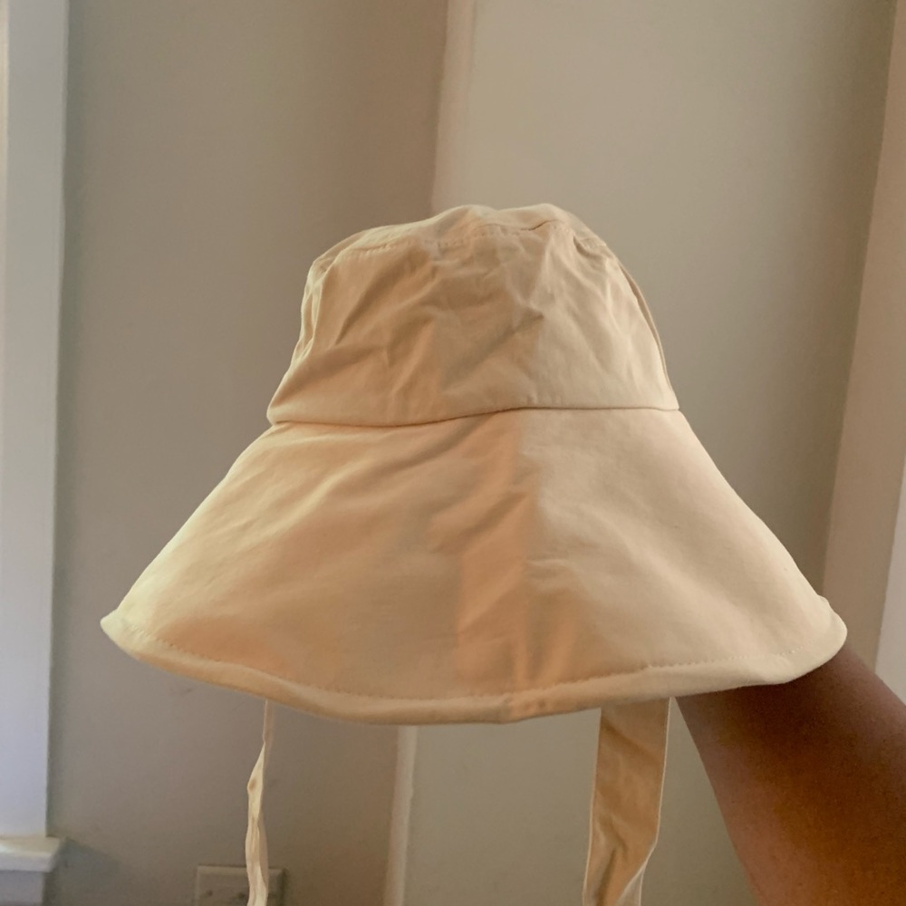 Bucket Hat